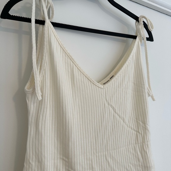 Reformation tie sleeve top Medium - Picture 5 of 5